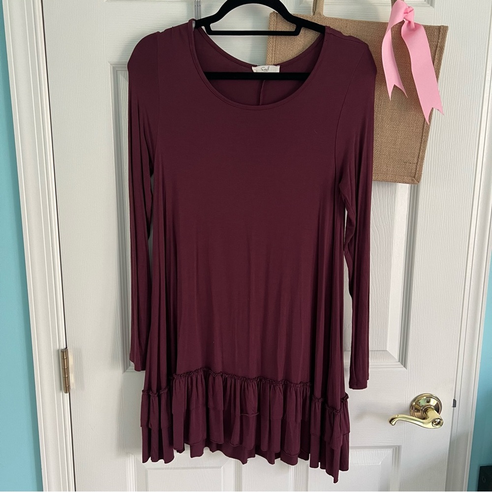 Easel Elegant Burgundy Long Sleeve Top Size S